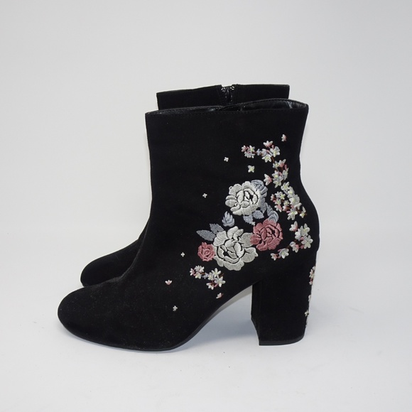 NEW LOOK Black Suedette Floral Embroidered Block Heel Boots NEW Womens Size 10 - Picture 3 of 7